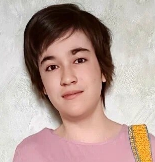Настя сильная, целеустремленная девочка